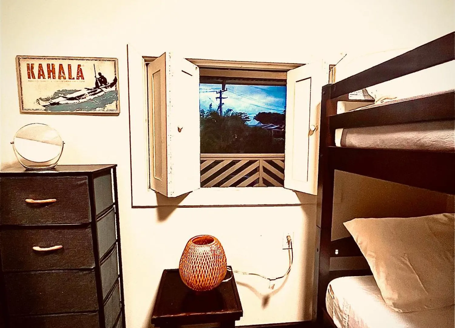 Wild Ginger Hotel Hilo